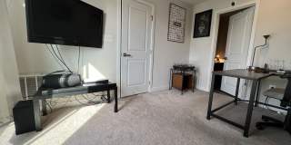 214 South Newkirk Street Gallery 9