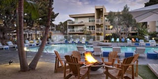 Bayside at Coronado Gallery 30