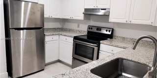 2491 NW 82nd Ter Gallery 3