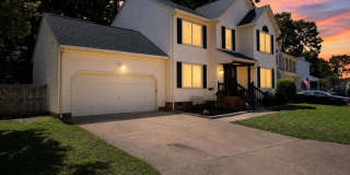 Spacious 4BR Condo in Newport News Gallery 1