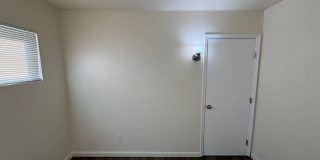 3059 Hawthorn Gallery 14