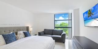 20355 NE 34th Ct Gallery 7