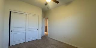 3-Bedroom Home with 50' RV Garage in Fort Mohave Gallery 18