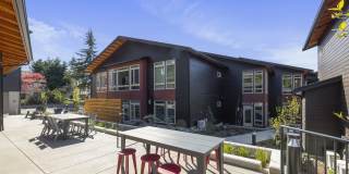 Oliver Bainbridge Island Gallery 16
