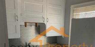 Updated 2 bedroom Home in Hazel Park Gallery 5