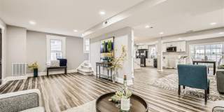 5213 Midwood Avenue Gallery 10