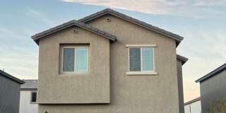 Move in today! 3 bed 2.5 bath 2 story beauty! Gallery 1