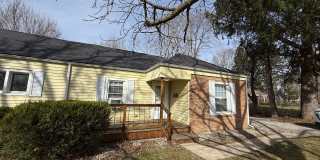Beautiful renovated duplex in Edgewood! Gallery 1