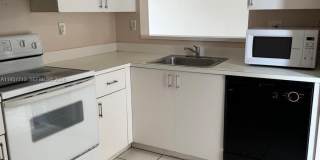 12527 NW 11th Ln Gallery 2