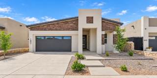 1807 Ritzy Lou Place Gallery 1