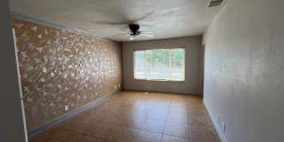 Spacious Single-Story 6-bed 3-bath Oasis with Private Pool and Spa in Spring Valley Gallery 11