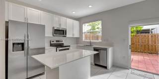 1857 SE 26th Ter Gallery 15