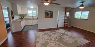 Upstairs 2 bedroom duplex in desirable Kailua! Gallery 1