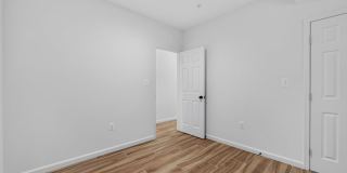 Newly Built 4BR/3BA Two-Level Townhome with Parking - Minutes to Navy Yard & Capitol Hill Gallery 17