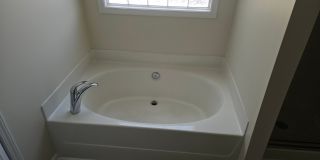 Charming 3br/2.5ba in SE Raleigh.  Avail Now! Gallery 13
