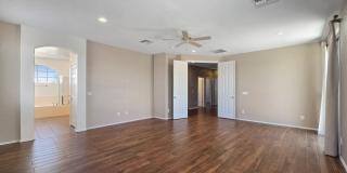 Beautifull & Spacious home with a pool in Rio Paseo Neighborhood of Goodyear! Beautifull & Spacious home with a pool in Rio Paseo Neighborhood of Goodyear! Gallery 25