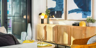 Ora Gallery 22