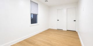 96 Nichols Street Gallery 9