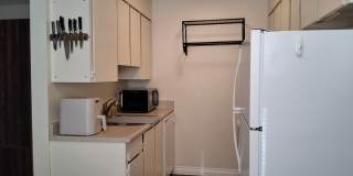 Midtown Furnished 1 Bedroom Gallery 5