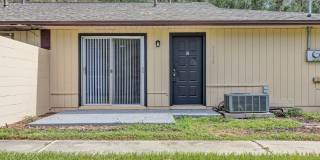 Charming 2-Bedroom Apartment for Rent – Great Location in Ocala! Deposit-Free Move-In Available through Obligo! Gallery 1