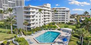 240 Seaview Court # 211 Gallery 16