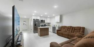 95 West Towne Place Gallery 4