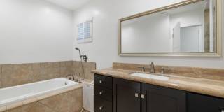5439 Carpenter Ave Gallery 15