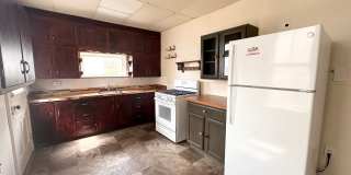4 Bedroom 1 Bathroom w/Garage in York City! Gallery 8
