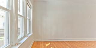 11932-38 S. Stewart Gallery 3