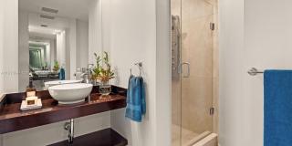21200 Point Pl Gallery 30