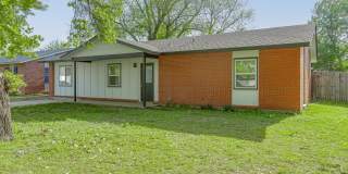 1400 Alan Lane Gallery 1