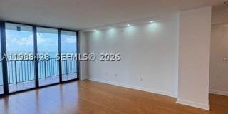 801 N Venetian Dr Gallery 8
