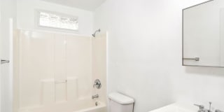 508 Randall Gallery 13