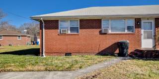 936 & 938 Schumann Dr. Gallery 1