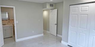 11962 SW 37th Ter Gallery 20