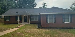 Quail Hollow Subdivision -  $300 OFF FIRST MONTH RENT W/12M LEASE Gallery 7