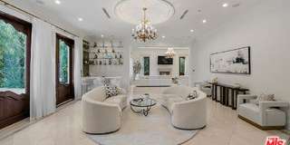 1021 North Crescent Drive Gallery 7