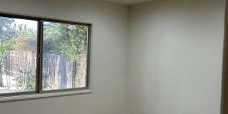 1044 Fairview Drive Gallery 4