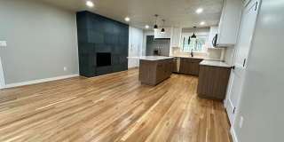 ½ Month Free! Beautifully Updated 3-Bedroom Ranch, Exceptional Amenities, Fenced Backyard, and 2-Car Garage! Gallery 6