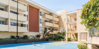 The Plaza at Sherman Oaks Gallery 31