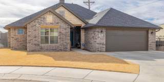 7811 86th 3Bed/2Bath Gallery 3