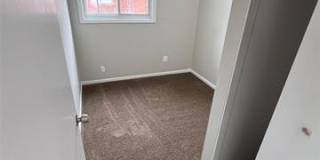 4696 Roosevelt Boulevard Gallery 17