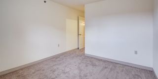 Lake Oaks Apartments Gallery 7