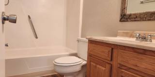 **Available January 1st** 3 Bedroom, 2.5 Bath Town Home Gallery 16