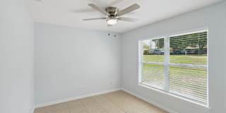 106 W Minneola St Gallery 12