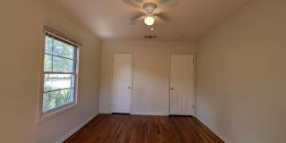 2/1 House With a Detached Garage / Garage Has Pool Table & Bathroom / Large Corner Lot / NBISD Gallery 30