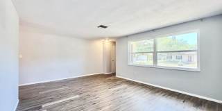1501 South Hillcrest Avenue Gallery 16