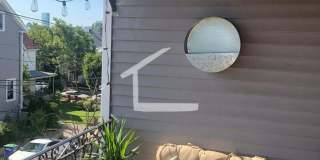 huge 3 bed in Somerville Gallery 14