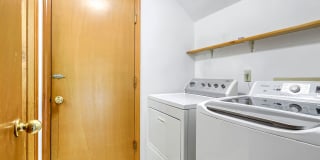 3BR/2.5BA Two-Story Home in Bethany/NW Portland — Expansive Backyard Deck, Fully Fenced Yard & 2-Car Garage Gallery 27