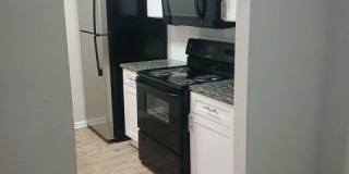 Waters Edge Apartments Gallery 16